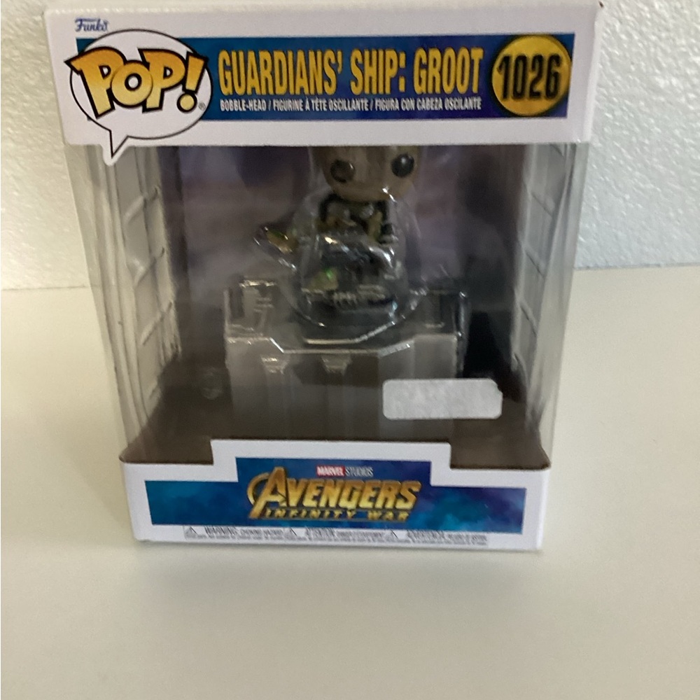 Funko Pop Guardian Ship Groot NWT